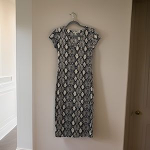 Soft cotton snakeskin print dress size L